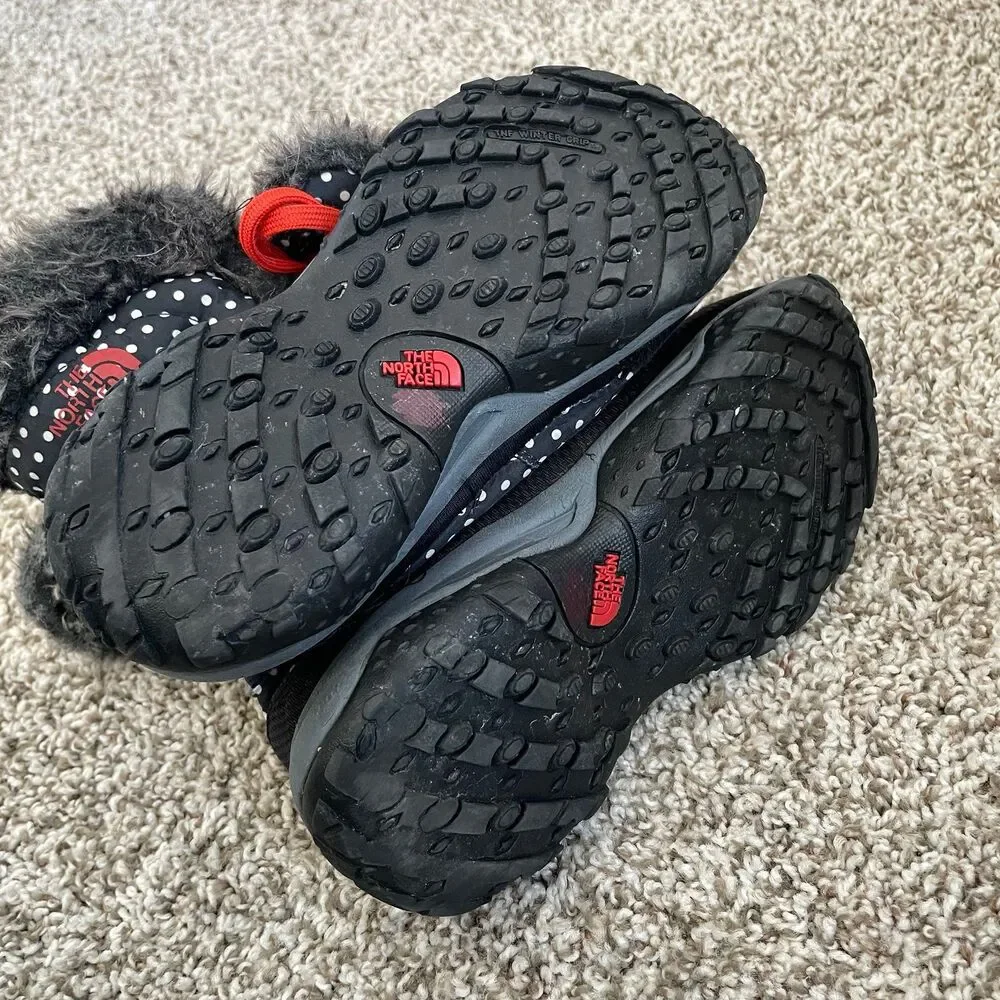 Size 3 / Girls North Face Winter Snow Boots